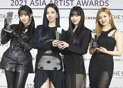 aespa lần đầu nhận Daesang mà "sóng gió" quá: Bị chê không xứng đáng, thà lấy giải của BTS còn hợp lý hơn?