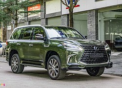 Cận cảnh Lexus LX 570 với màu sơn đặc biệt tại Việt Nam