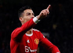 Ronaldo tranh thủ nịnh HLV Ralf Rangnick