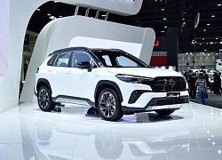 Xem trước Corolla Cross 2022 bản thể thao có thể về Việt Nam trong năm sau