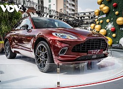 Ảnh chi tiết siêu SUV Aston Martin DBX gần 17 tỷ đồng tại Việt Nam