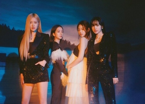 BLACKPINK năm 2021: oanh tạc lĩnh vực thời trang, thành tích solo đỉnh