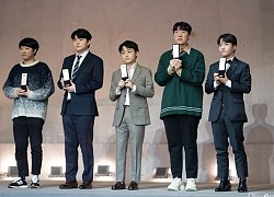 LCK Awards 2021: DK thống trị tuyệt đối, T1 đóng góp Faker và Keria, Chovy lại trắng tay