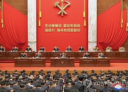 Ông Kim Jong-un xuất hiện với ngoại hình "gầy chưa từng thấy"