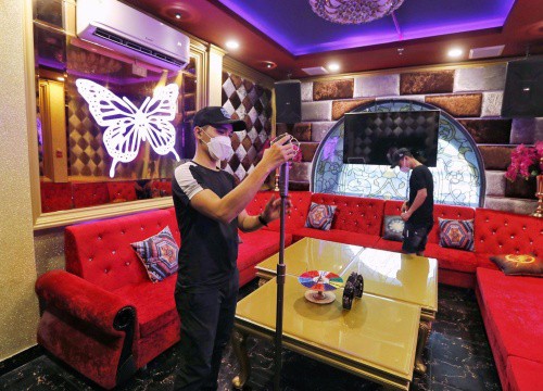 TP.HCM: Đề xuất karaoke, vũ trường hoạt động trở lại