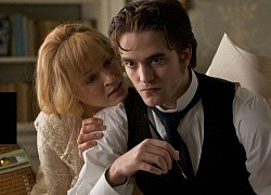 10 cặp diễn viên Hollywood lệch tuổi táo bạo mà yêu đương bùng nổ chemistry: Robert Pattinson 2 lần làm "phi công" chưa sốc bằng couple cuối!