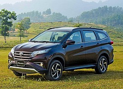 Bảng giá xe Toyota tháng 12: Toyota Rush ưu đãi đến 30 triệu đồng dành cho phí trước bạ