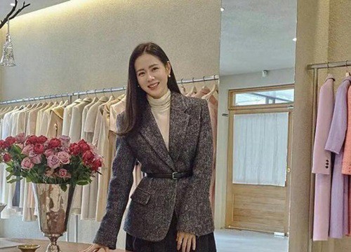 "Chị đẹp" Son Ye Jin xuất hiện với cái bụng lùm lùm, có người bảo liên quan tài tử Hyun Bin mới chết!