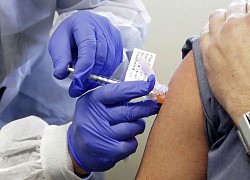 Có trên 200 triệu người khắp thế giới thuộc nhóm bắt buộc tiêm vaccine COVID-19