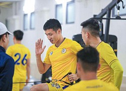 Đỗ Hùng Dũng tích cực tập luyện cùng Hà Nội FC sau khi lỡ hẹn AFF Cup