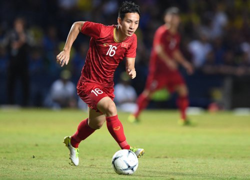 "Hùng Dũng cần cho vòng loại World Cup, không phải AFF Cup"