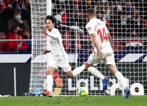 Kubo ghi bàn phút bù giờ giúp Mallorca hạ Atletico Madrid