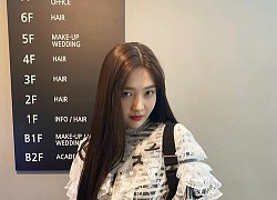 Joy (Red Velvet) bị stylist "đì" thảm thương, diện bộ cánh quê kiểng và già nua nhất từ trước đến nay