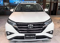 Mẫu MPV của Toyota giảm giá xuống mức rẻ hơn Mitsubishi Xpander, thiết kế thu hút khách Việt