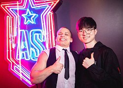 Sau ý định bỏ game, Tyler1 thừa nhận bị LMHT "ám ảnh", đang ngủ cũng phải bật dậy kiểm tra lịch sử đấu