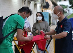 Thầy Park "bật đèn xanh" cho đội tuyển Việt Nam phá lệ ở Singapore: Nhiệt tình hay...?