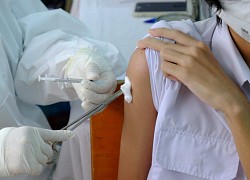 TPHCM dự kiến tiêm vaccine mũi 3 từ 10/12, sẽ dùng loại vaccine nào?