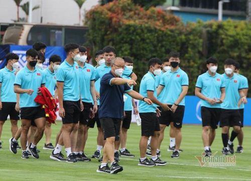 Tuyển Việt Nam: Điều thầy Park để lỡ ở trận ra quân AFF Cup