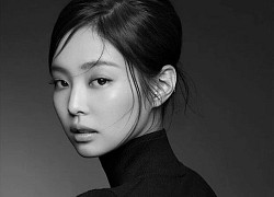 1001 cách diện áo cổ lọ ấm áp và sành điệu của Jennie (BLACKPINK), học theo để 'mùa đông không lạnh'