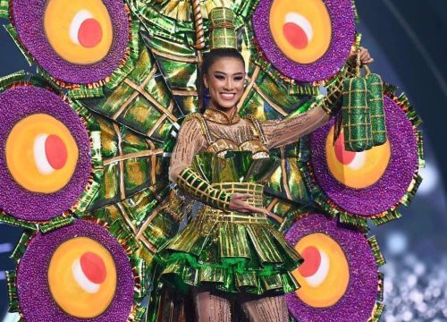 Ai Tét Hông??? được chọn là trang phục dân tộc đẹp nhất Miss Universe 2021