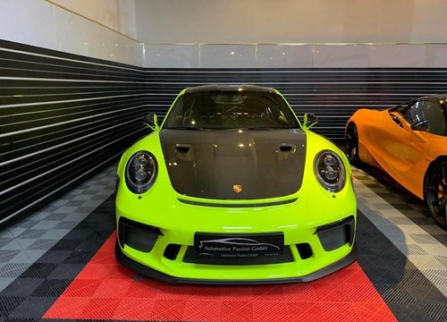 Đại gia Vũng Tàu lại chơi lớn, rước siêu phẩm hàng độc Porsche 911 GT3 RS độ Weisach Package