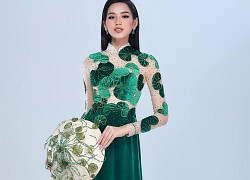 Đỗ Thị Hà diện áo dài "rau má", tự tin bước vào vòng phỏng vấn kín