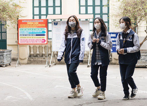 Giáo viên Lý chỉ bí quyết điểm cao cho học sinh, nhưng lời khuyên lại sai chính tả nhiều đến mức dân mạng phải "trẹo lưỡi" khi đọc