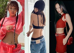 Jennie địch thị là "nữ hoàng gợi cảm" năm 2021: Mặc nội y hở không kiêng dè, càn quét Fashion Week, cứ đi chơi ở Mỹ là bung xõa