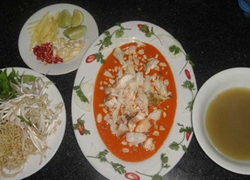 Món tiết canh cua đặc sản ngon tuyệt ở Phú Quốc