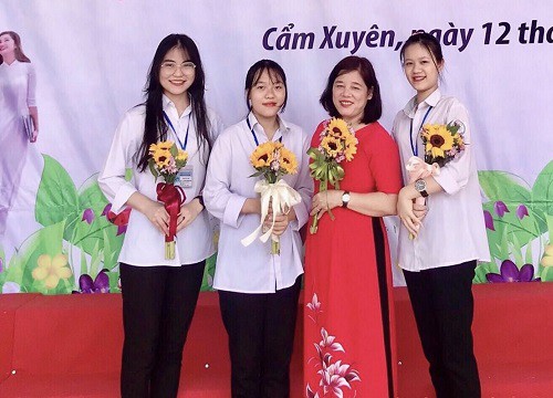 "Thành công của tôi là giúp nhiều thế hệ học sinh thêm yêu môn Văn"