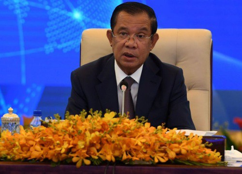 Thủ tướng Hun Sen lệnh tiêu hủy, cất kho vũ khí Mỹ