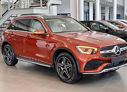 Bảng giá xe Mercedes-Benz tháng 12/2021: 3 mẫu xe được giảm 50% phí trước bạ