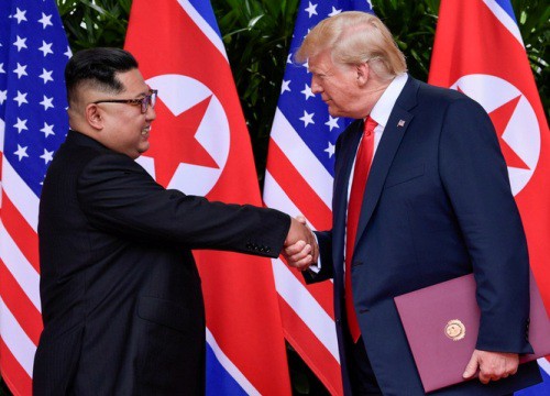 Ông Trump tiết lộ món quà đặc biệt đã tặng cho ông Kim Jong-un