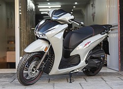 Giá xe tay ga Honda SH 350i liên tục tăng phi mã