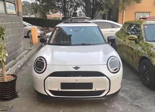 Hình ảnh về Cooper S Electric của Mini 2023 bị rò rỉ, trông tinh khôi và sạch sẽ