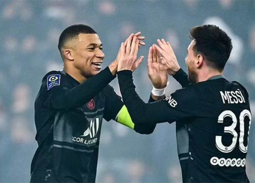 Messi quá tầm thường khi đứng cạnh Mbappe ở PSG