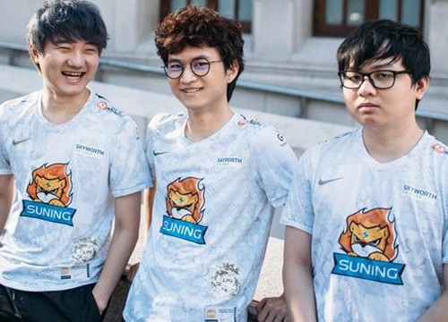 SwordArt chính thức tái hợp với Weibo Gaming, đội hình Á quân CKTG 2020 được nâng cấp hoàn chỉnh