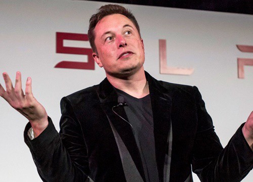 Bài phỏng vấn ngạo nghễ của Elon Musk: Các công ty khác có nhiều nguồn lực và tiền bạc hơn Tesla, SpaceX nhưng không thành công bởi họ không có TÔI!