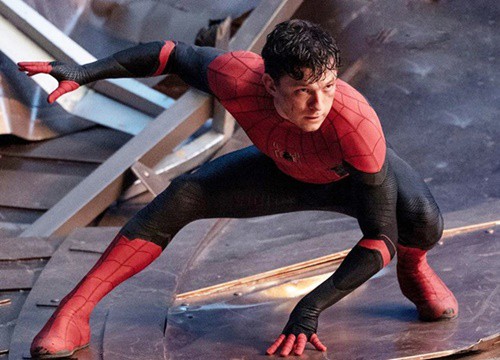 Chuyện bi hài mùa dịch: Dân Hà Nội rần rần đổ về các tỉnh xem Spider-Man, còn mở hẳn dịch vụ săn vé?