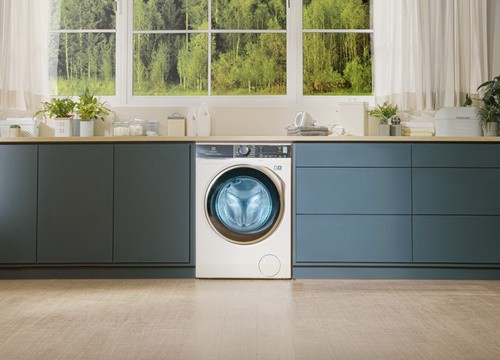 Electrolux ra mắt máy giặt UltimateCare mới cảm biến AI thông minh