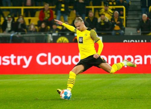 Haaland lập cú đúp trong chiến thắng 3-0 của Dortmund