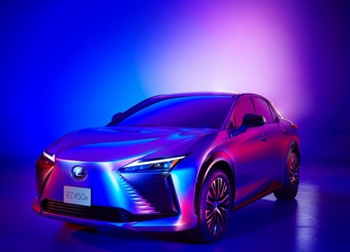 Lexus RZ lộ diện, chưa hẹn ngày chính thức ra mắt