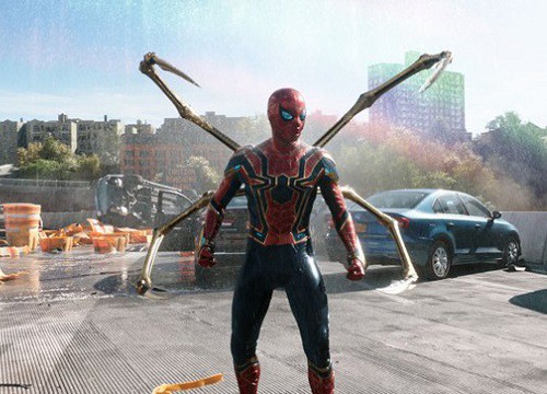 Một tài khoản TikTok ở Việt Nam ngang nhiên đăng clip quay lén "Spider-Man: No Way Home", netizen chỉ trích dữ dội vẫn không xoá video?