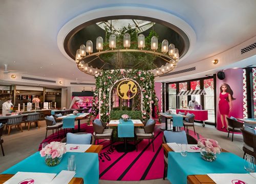 Trải nghiệm lưu trú 5 sao theo concept búp bê Barbie của Grand Hyatt Kuala Lumpur