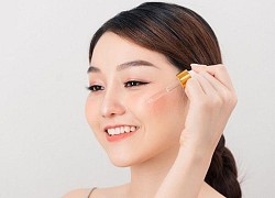 Beauty Blogger review về serum đường đen Skinfood như thế nào?