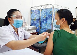 Chiều 20/12: Việt Nam đã tiếp nhận gần 172 triệu liều vaccine phòng COVID-19; nhiều tỉnh ghi nhận F0 trong cộng đồng