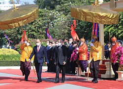 Chủ tịch nước hội kiến Quốc vương Campuchia Norodom Sihamoni