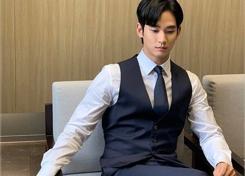 Kim Soo Hyun là ngôi sao Hàn Quốc đầu tiên được sản xuất người ảo 3D