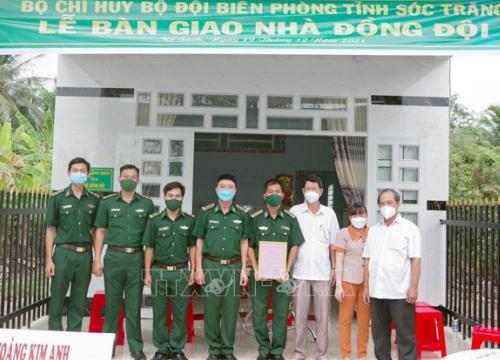 Sóc Trăng: Bàn giao 'Nhà đồng đội' cho gia đình quân nhân có hoàn cảnh khó khăn