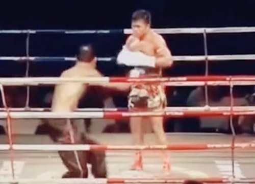 Võ sĩ kungfu hống hách bị võ sĩ muaythai đánh sấp mặt